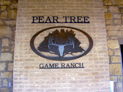 make hunting reservation at Pear Tree